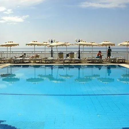 Studios Coralli Hotel