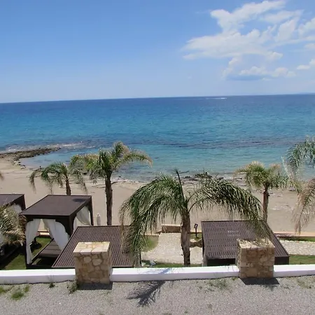 Hotel Studios Coralli 3*